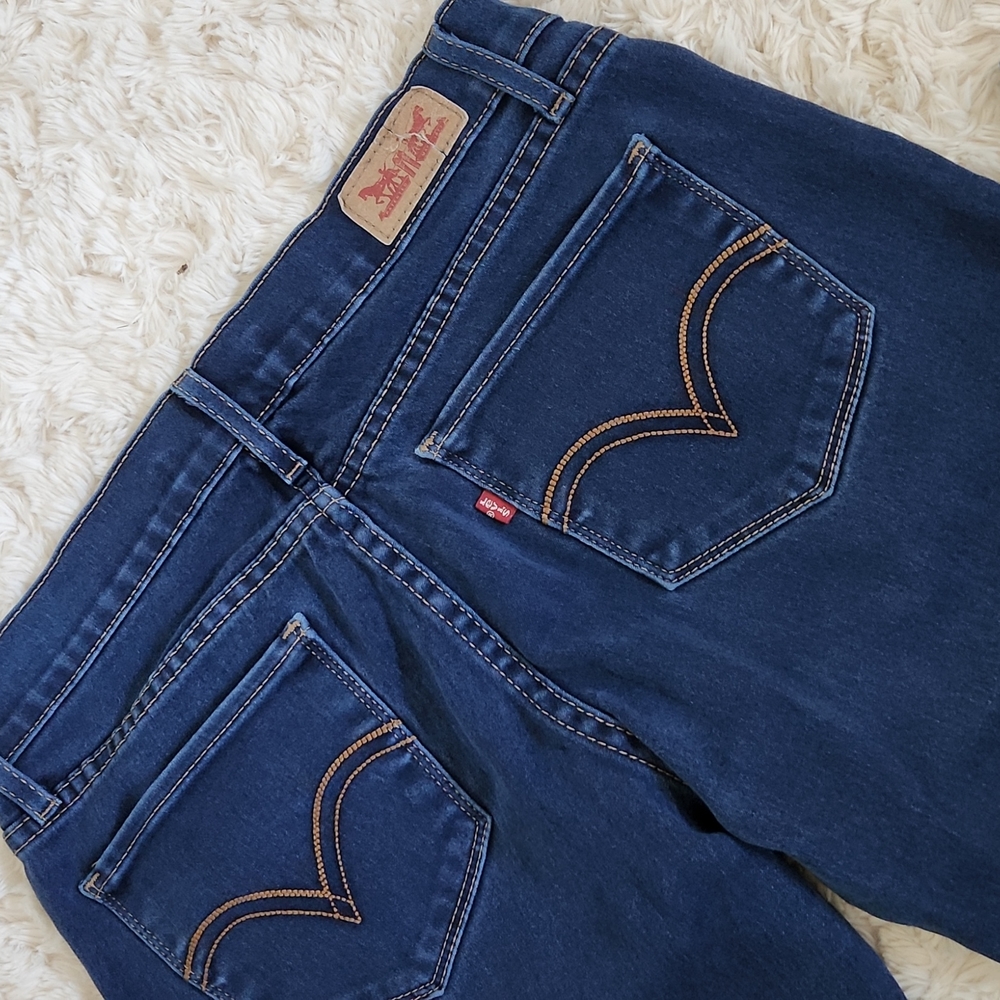 524 Skinny Levi's